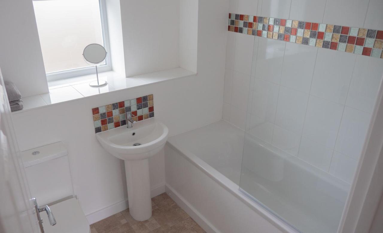 Апартаменти Abingdon - Private Flat With Garden & Parking 01 Екстер'єр фото